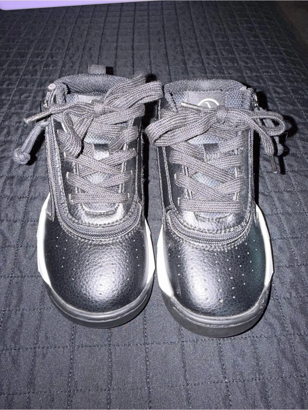 Billy Footwear Black Sneakers with White Side Accents - Kids